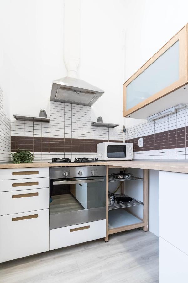 Leda'S Apartment Next To The Danube And Fashion Street Budapeste Exterior foto